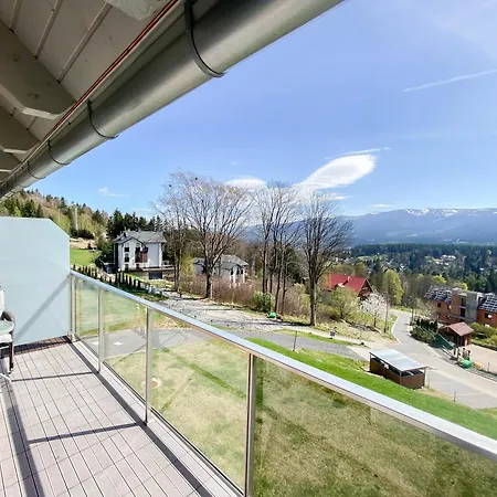 Do Wynajecia Z Pieknym Widokiem , Izerska 8b M 11